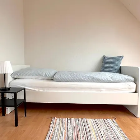 For Groups Up To 6 Persons, Close To Cologne And Duesseldorf Appartamento *